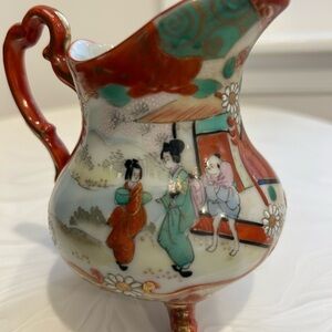 Antique Japanese Kutani Porcelain Creamer Meiji Period 1868-1912 stamped